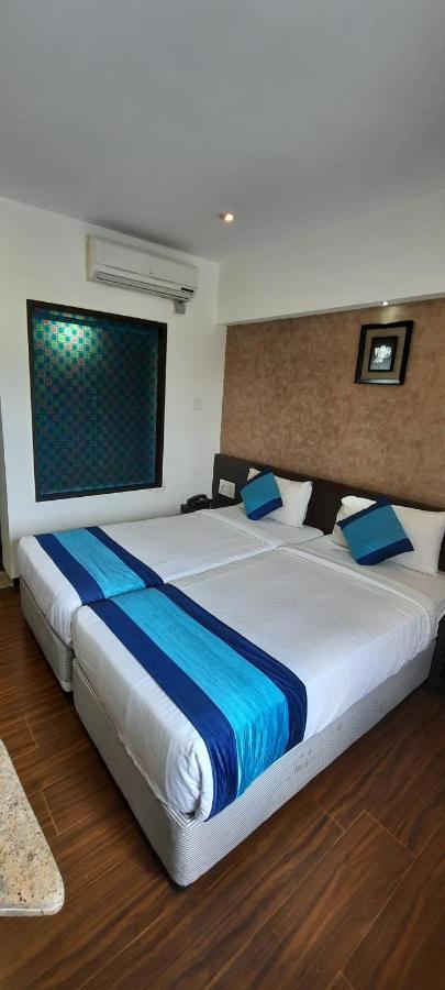 Hotel Lxia Hinjewadi - Indian Nationals Only Pimpri-Chinchwad Extérieur photo
