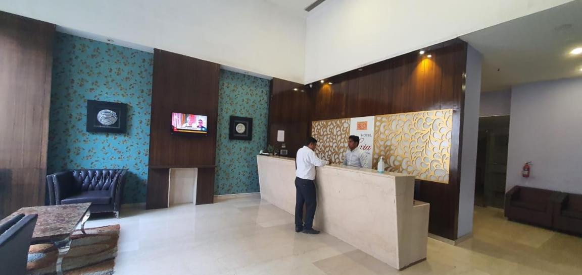 Hotel Lxia Hinjewadi - Indian Nationals Only Pimpri-Chinchwad Extérieur photo