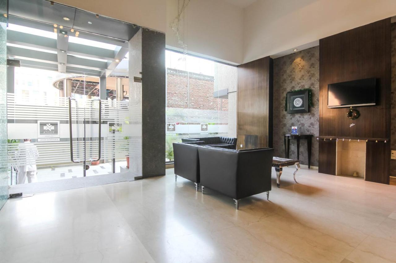 Hotel Lxia Hinjewadi - Indian Nationals Only Pimpri-Chinchwad Extérieur photo