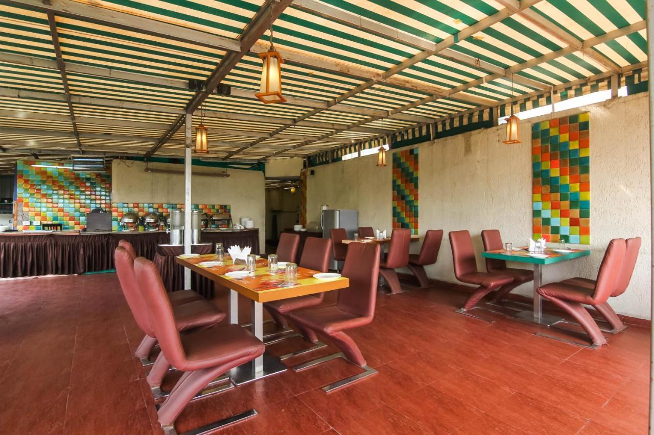 Hotel Lxia Hinjewadi - Indian Nationals Only Pimpri-Chinchwad Extérieur photo