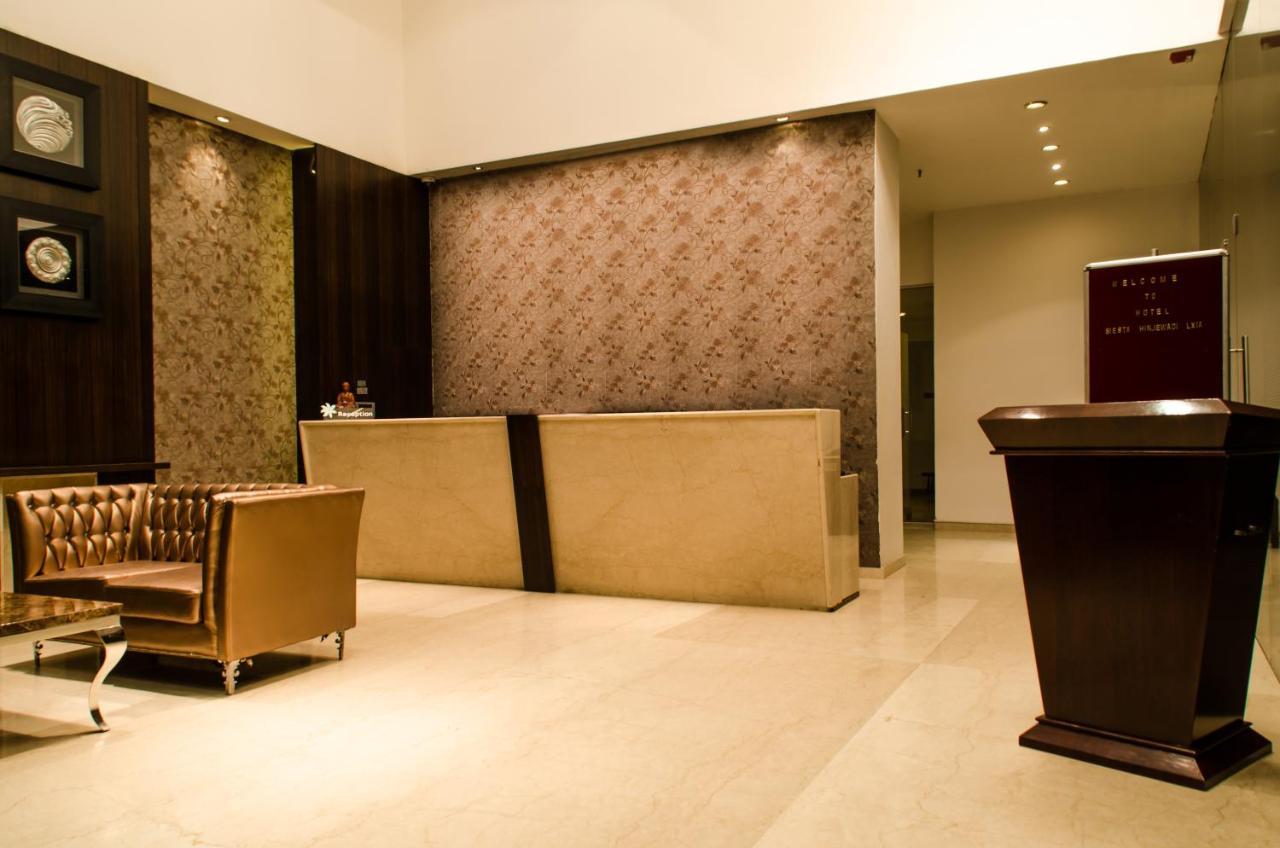 Hotel Lxia Hinjewadi - Indian Nationals Only Pimpri-Chinchwad Extérieur photo